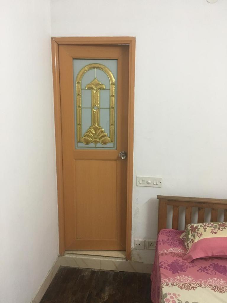 Montecello Hotel Thiruvananthapuram Buitenkant foto